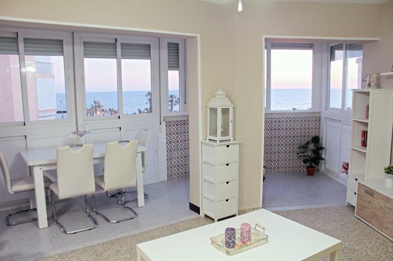 טורוקס Beach Apartment El Faro מראה חיצוני תמונה
